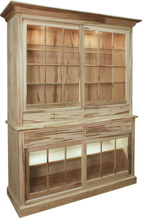 Hutch & Buffet with 4 Sliding Doors